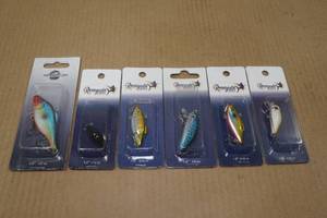lot 46 image: 6 Fishing Lures - Renegade, Performance