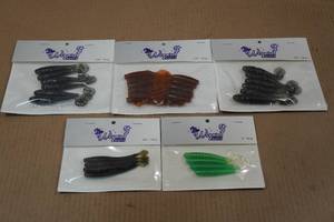lot 62 image: Assorted Soft Baits - Wizard Baits