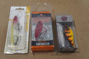lot 63 image: 3 Fishing Lures - J Spec, Monsterbass, Element