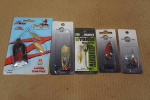 lot 75 image: 5 Fishing Lures - Z-Man, Performance, Zero Gravity