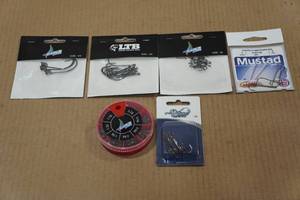lot 85 image: Fishing Hooks and Weights - Eagle, LTB, Mustad, Prime