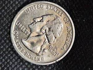 lot 100 image: 2006 & 2019 Error Quarters