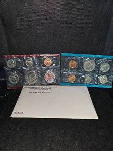 lot 122 image: 1972 Mint Set