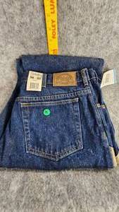 lot 41 image: Cabela Jeans, Like New with Tags, 36x32