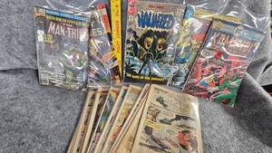 lot 48 image: Comics, 5 with covers, 13 without Covers