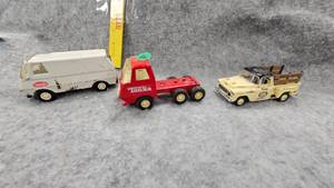 lot 66 image: Vintage Tonka Trucks and Matchbox Service Truck