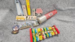 lot 74 image: Wook Block Display Pieces, Kaleidscope, Metal Vintage Xylophone
