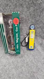 lot 136 image: Gas Pump Replicas-Texaco and Chevrolet