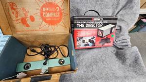 lot 158 image: Film to Slide Transfer SystemCompact Barlight with box