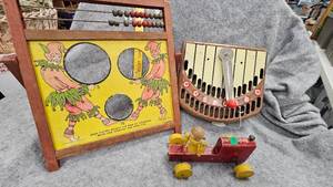 lot 154 image: Vintage Ball Toss, Ring-a-Toon, Wood Push Toy