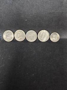 lot 90 image: Ikes (4ct) 72,72,78,761 Bicentennial Kennedy