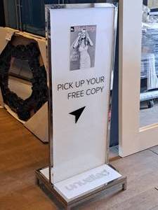 lot 159 image: 53-14 AcrylicChrome Display Stand