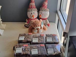 lot 195 image: Assorted Home Dcor - (6) Boxes of Brown Stick Filler, (2) Plush Holiday Snowmen 16 and (1) Plush Bear 9