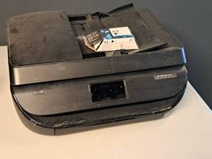 lot 267 image: HP Office Jet 4650 Printer-Fax-Scan-Copy-Web System