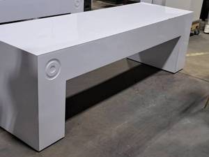 lot 8 image: 96 Table