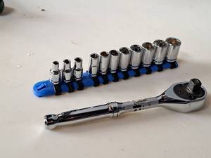 lot 301 image: Kobalt 14 Metric Socket Set 11-piece with 38-drive Socket and Socket Holder