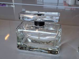 lot 187 image: Marc Jacobs 7 Glass Perfume Bottle