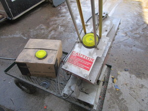 lot 5 image: Atlas Trap Co Thrower