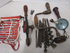 lot 44 image: Vintage & Antique Hand Drills