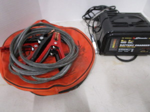 lot 89 image: Schumacher Battery Charger, Cables
