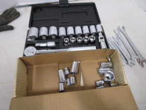 lot 104 image: Metric Socket Sets