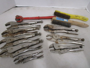 lot 117 image: Vise Grips, Steel Brushes, Dressing Wheel