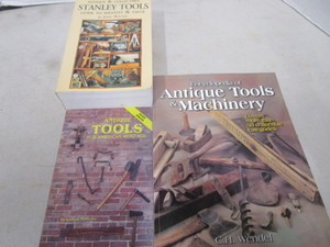 lot 139 image: Antique & Collector Reference Books