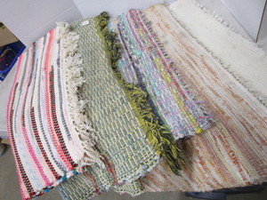 lot 146 image: Loomed Rugs