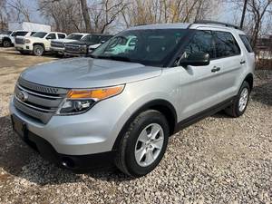 lot 7 image: 2014 Ford Explorer XLT FWD
