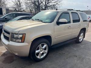 lot 10 image: 2009 Chevrolet Tahoe LT 4x4