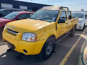 lot 22 image: 2004 Nissan Frontier XE Crew Cab 4x4