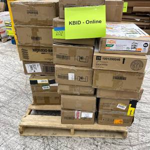 lot 202 image: Pallet Mixed Shelving Units