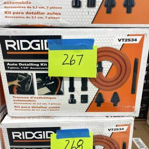 lot 267 image: RIDGID 1-14 in. 7 Piece Car Cleaning Kit for RIDGID Wet Dry Vacs