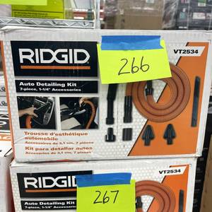 lot 266 image: RIDGID 1-14 in. 7 Piece Car Cleaning Kit for RIDGID Wet Dry Vacs