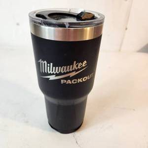 lot 21 image: Open Box Milwaukee Packout 30 oz Coffee Cup Tumbler