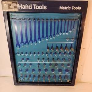 lot 32 image: Vintage Tool Board Hand Tools Metric Tools Good Condition