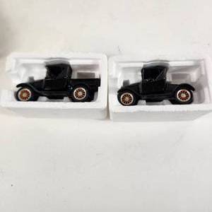 lot 62 image: Lot Of Two National Motor Museum Mint Cars With Authenticity Certificate Excellent Condition
