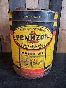 lot 3 image: Large Five Gallon Pennzoil Motor Oil Can