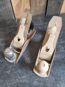 lot 18 image: Two Vintage Planes, one Stanley #4 and the Other Craftsman