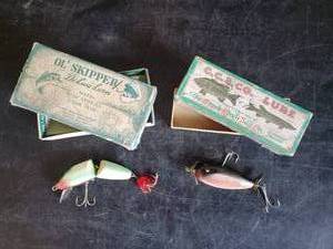 lot 21 image: 2 Vintage Lures with original Boxes, Ol Skipper and CCB Co. Lure