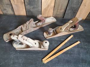 lot 41 image: 3 Vintage Wood Planes and Folding Ruler Stanley, Handyman and more