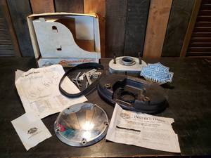 lot 89 image: Harley Davidson Screaming Eagle Electronic Fuel Injection Kit with Harley Emblem