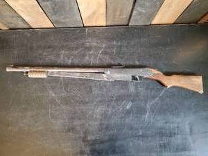 lot 93 image: Daisy No. 25 BB Gun   This is a great Vintage Daisy BB Gun
