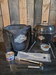 lot 98 image: Harley Davidson Mini Portable BBQ Grill with Tongs,  Spatula and Case