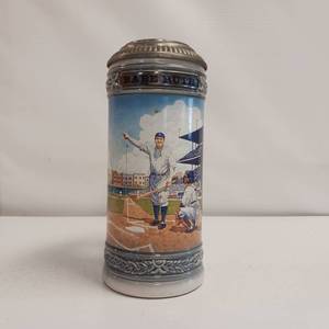 lot 26 image: 4 Beer Steins