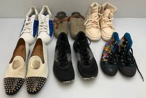 lot 49 image: Misc. Shoes Including NIKE AIR & More