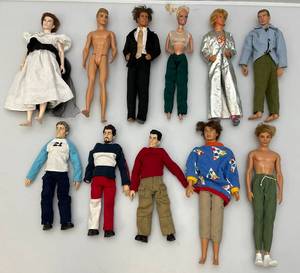 lot 58 image: Misc. 12 Ken Dolls & More