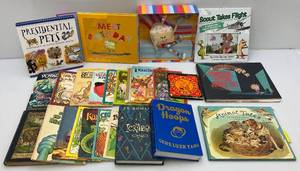 lot 72 image: Misc. Childrens Books Including 1916 PINOCCHIO & More