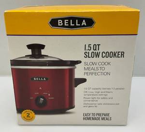 lot 99 image: Bella 1.5 Quart Slow Cooker Crock WTempered Glass Lid (NIB)
