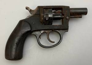 lot 129 image: Vintage Iver Johnson 56A 22 Cal. Starter Pistol